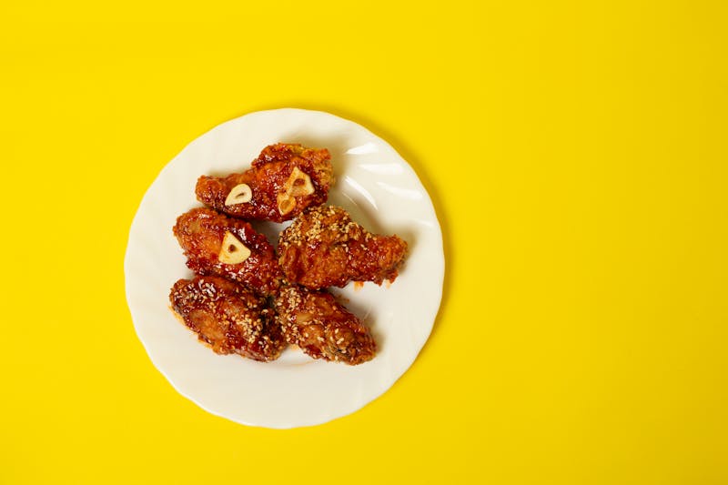 Honey Gold wings at Wing Snob